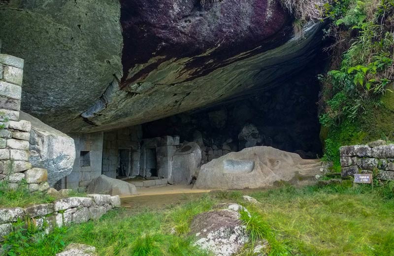 Templo da Lua ou Grande Caverna de Machu Picchu