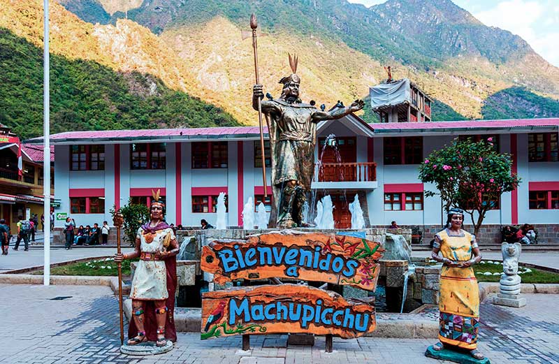 Cidade de Machu Picchu - Praça Manco Capac