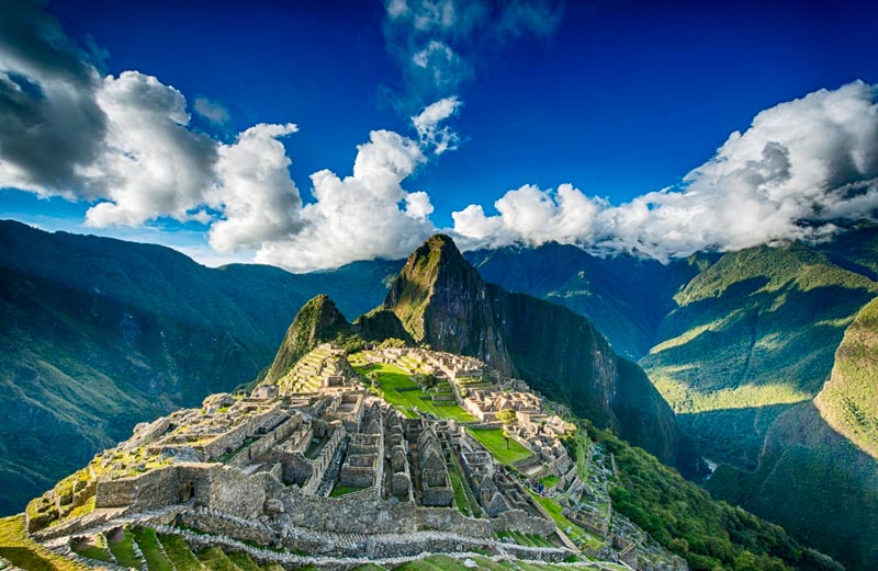 Vista panorâmica completa de Machu Picchu